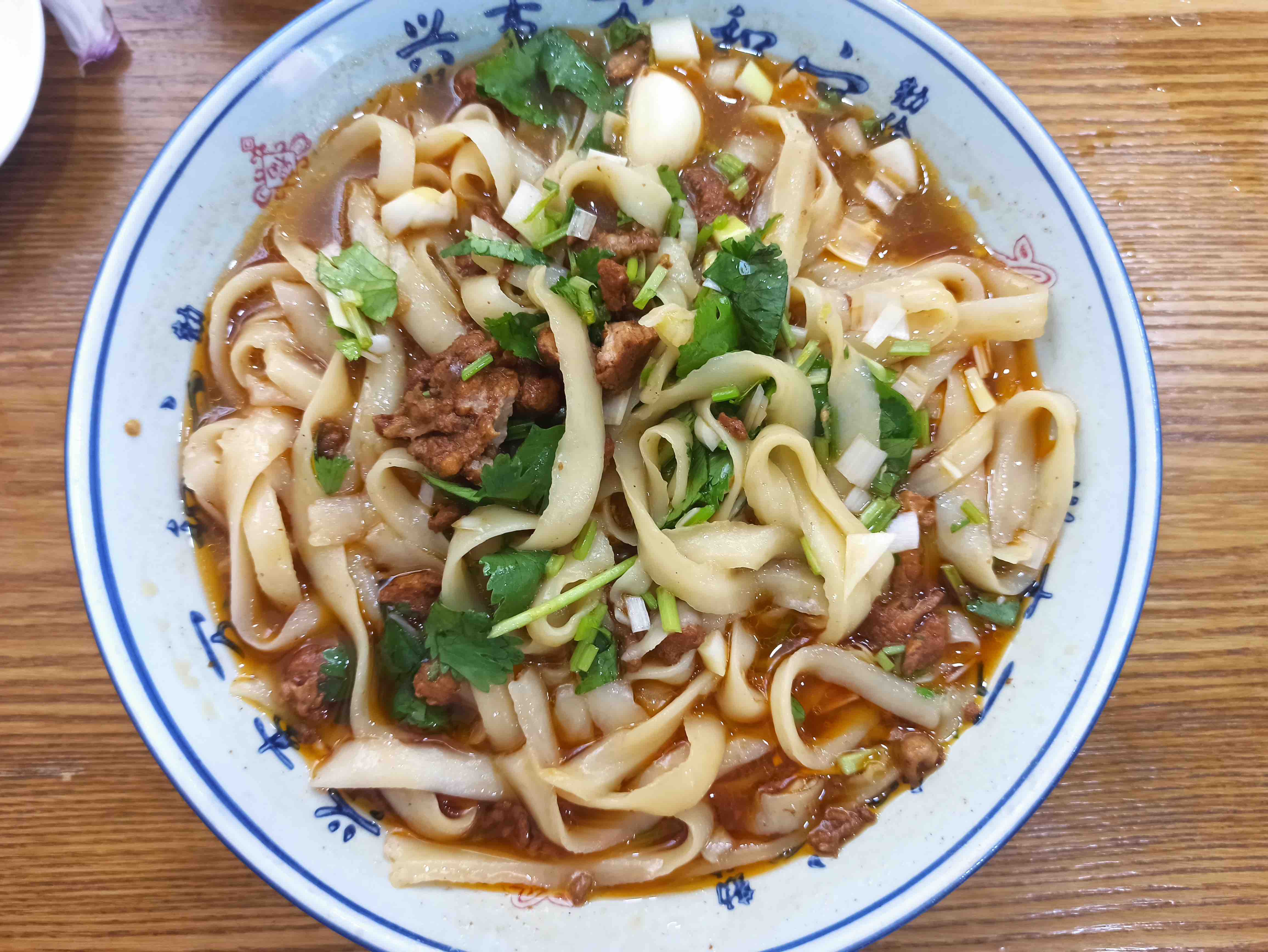 飯店吃的莜麵和刀削麵